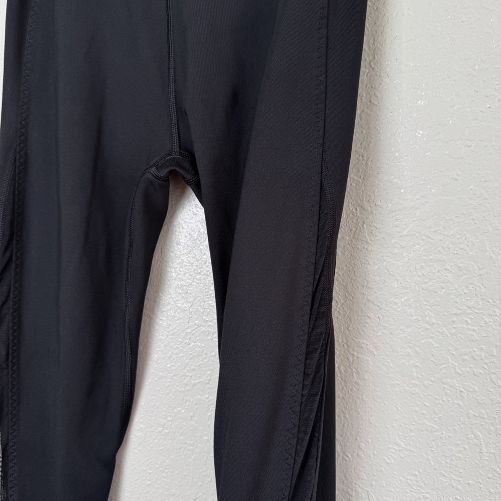 Victoria's Secret black mesh lace up incredible essential leggings high rise S - Picture 7 of 12